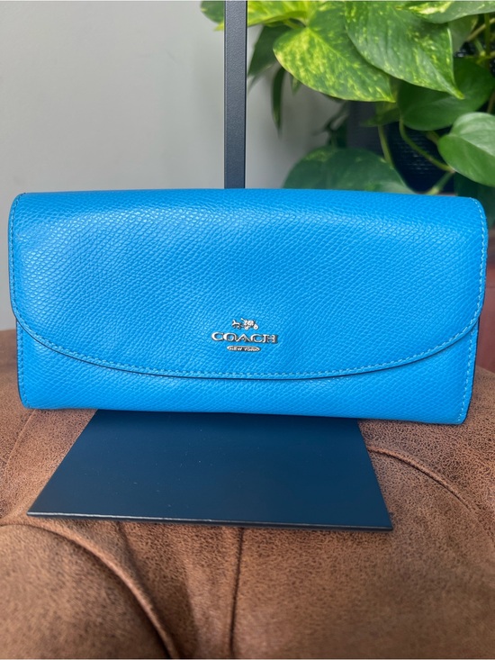 Coach Handbags - Coach Blue Wildflower Wallet with Insert Pouch F53771